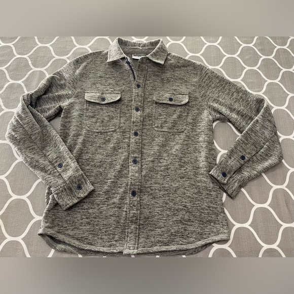 Southern Tide Men’s Button Up Shirt Shacket Benjies Size Medium. - Picture 2 of 9